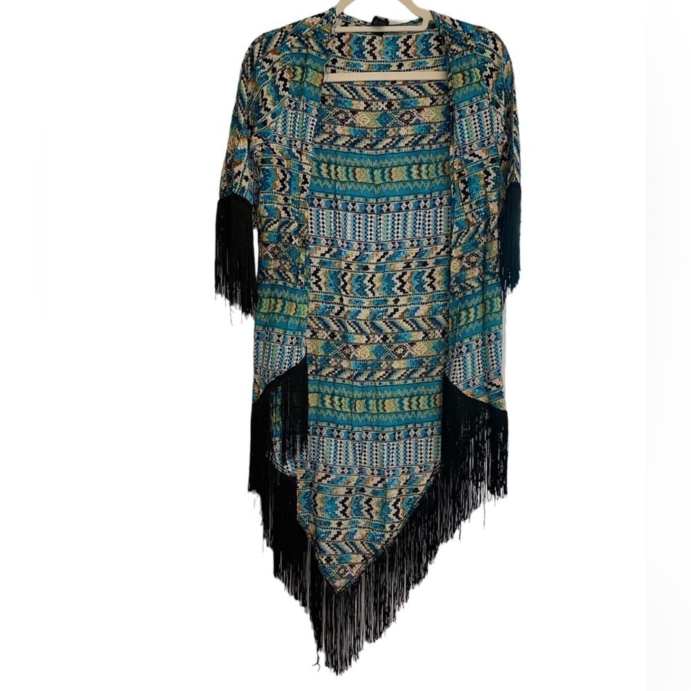 Love Tease shawl southwestern print fringed shirt sleeves longer in back Sz S